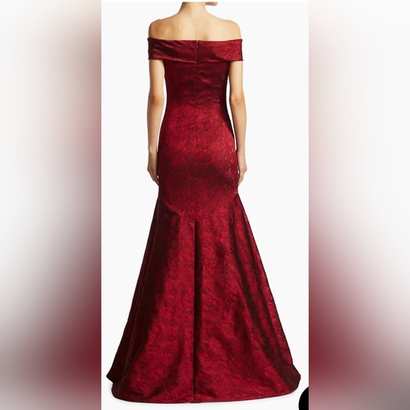 Theia Gown | Wine Red | Sz 4 | Great condition |  Evening, Wedding, Formal, Gala - Picture 3 of 13